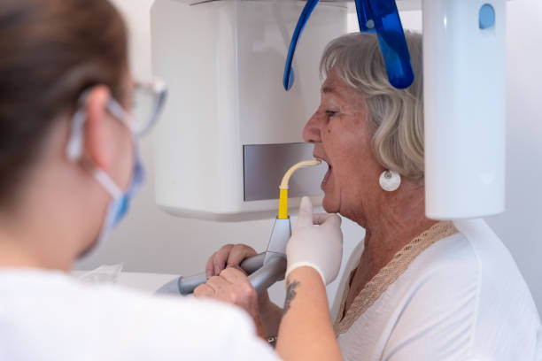 Best Emergency Tooth Extraction in Lake Shore, MD